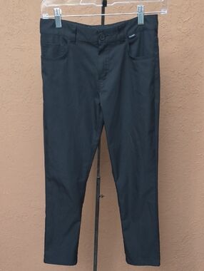 Travis Mathew Junior Boys Open To Close Black Golf Pants Size 12